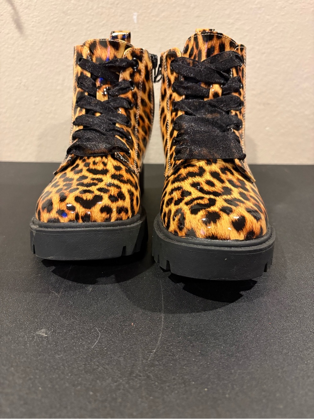 Art Class Kayden Cheetah Print Combat Ankle Boot Multiple Kids Youth Sizes - Picture 9 of 15